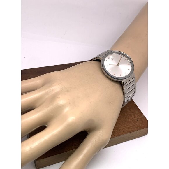 Movado Women's Watch 3601090 Bold Swiss Quartz Silver Dial Stainless Steel 34mm - Picture 5 of 14